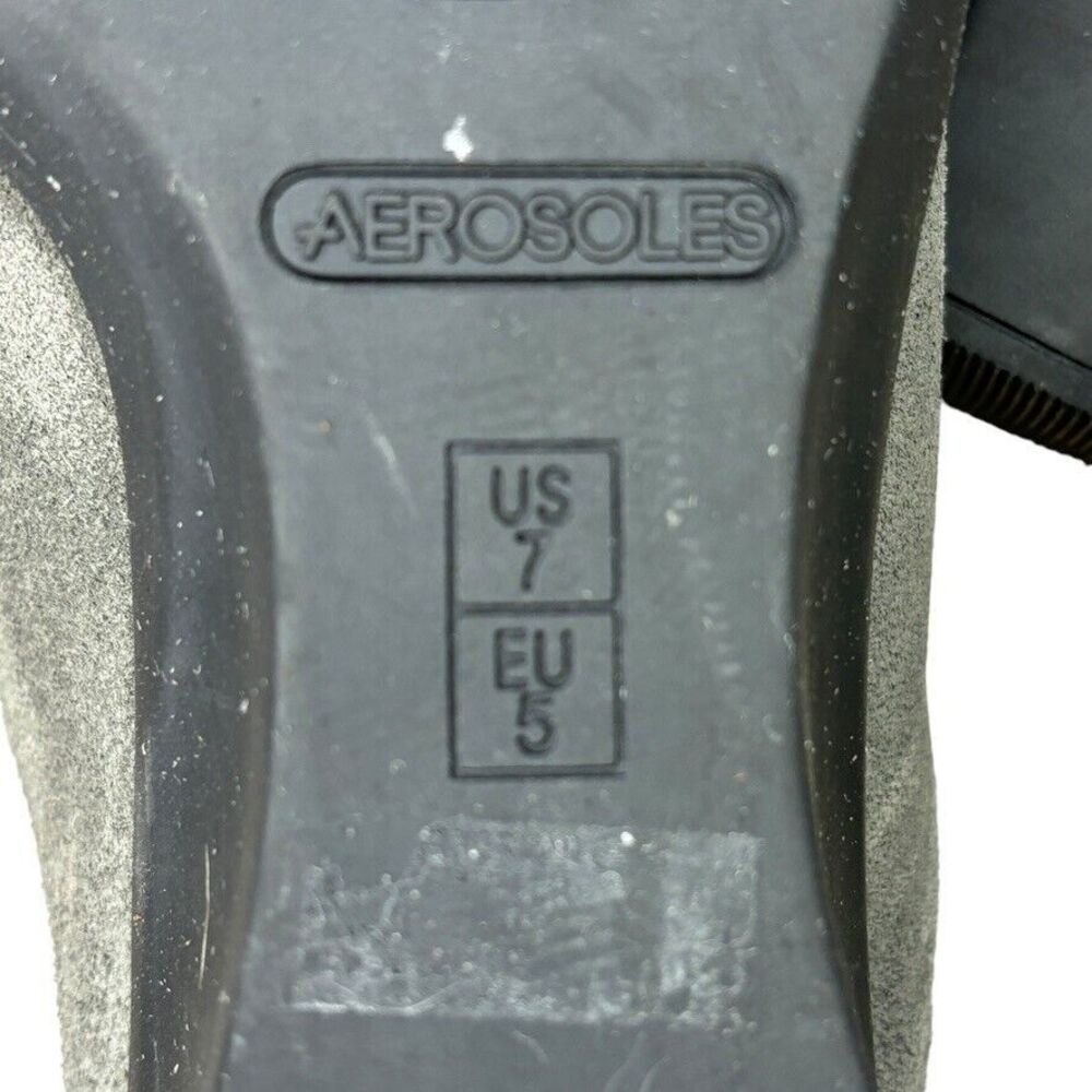 Aerosoles Gray Suede Black Accent Slip on Mid Wedge Bootie Womens Size 7 M - Picture 11 of 11
